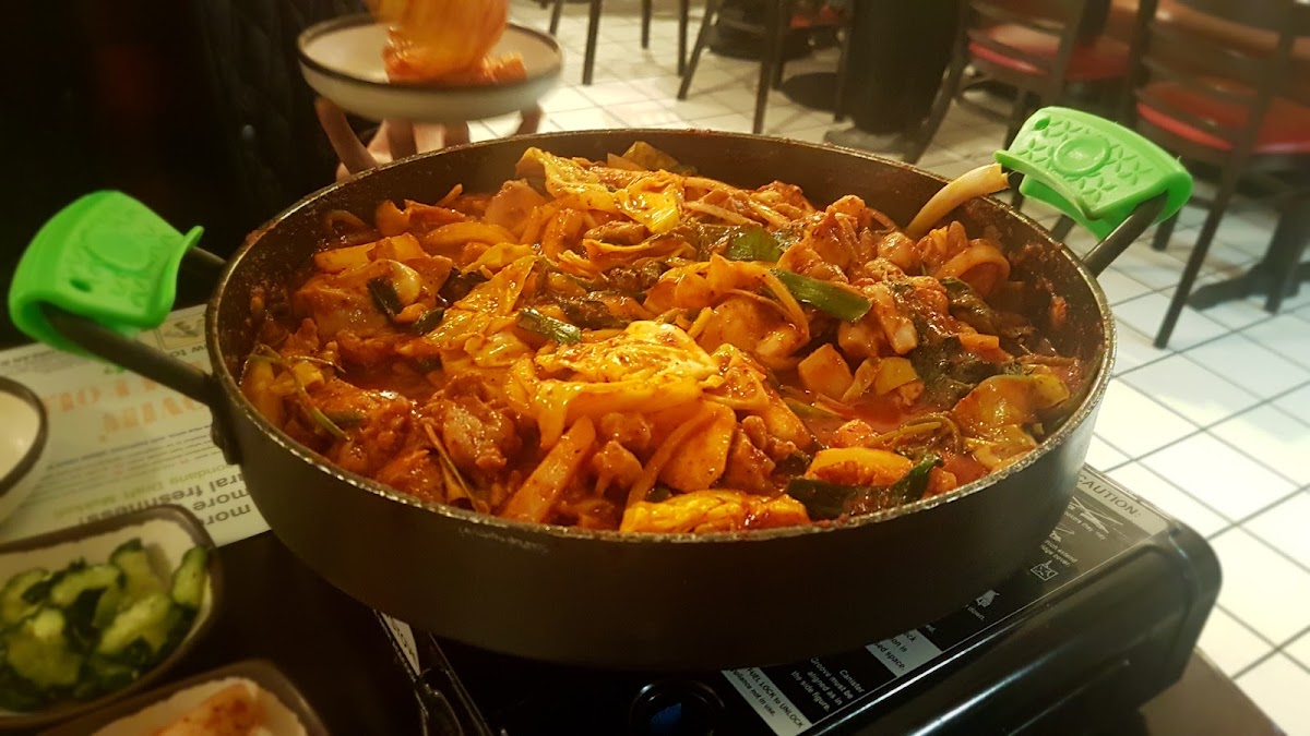 Ap Gu Jung (Abeom Soondae)-7